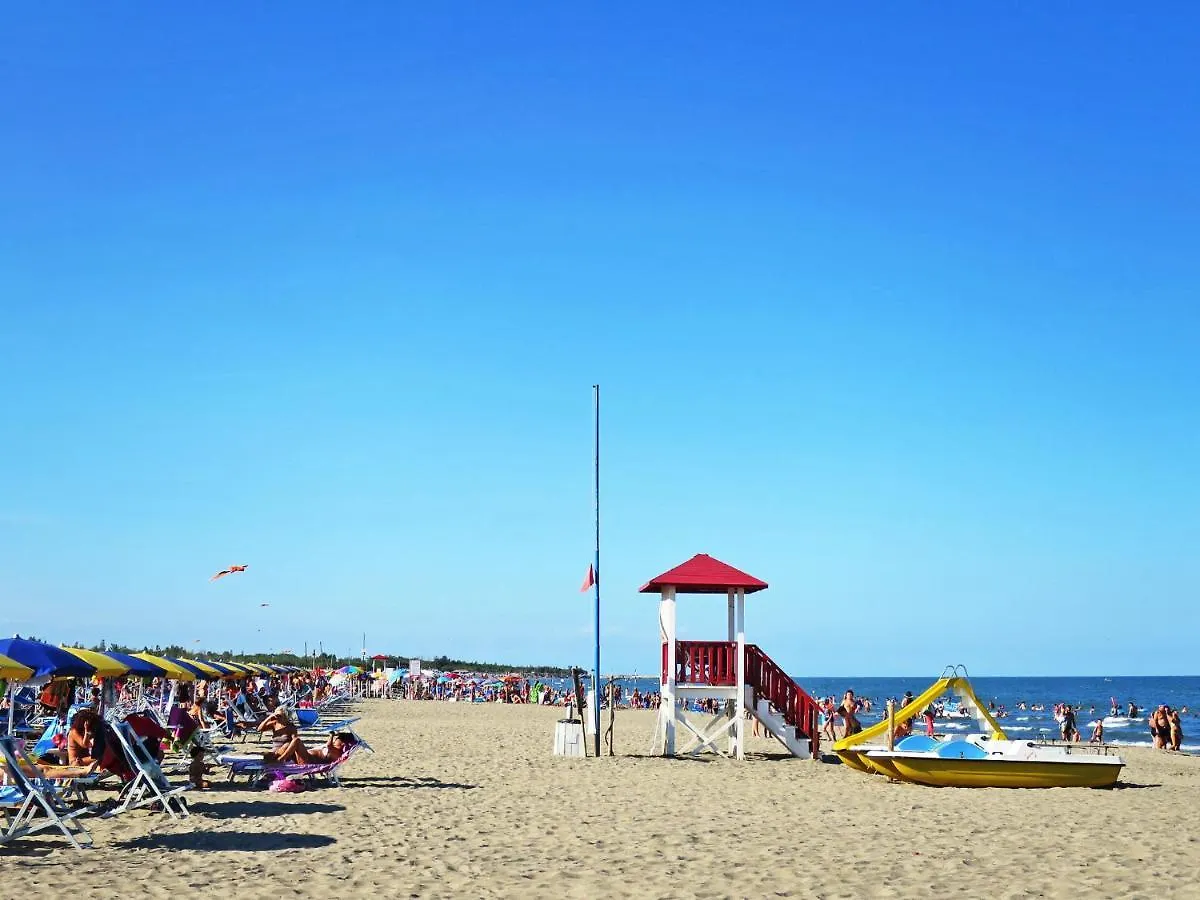 Apartment Acquamarina-4 By Interhome Rosapineta Italy