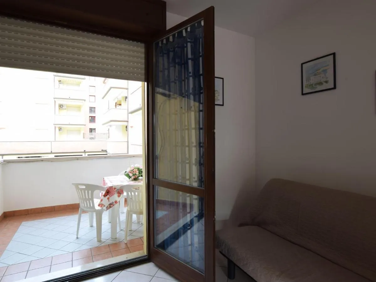 Apartment Acquamarina-4 By Interhome Rosapineta 0*,  Ιταλία