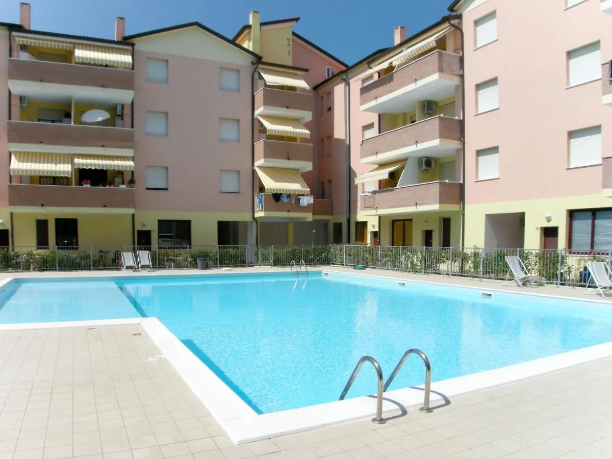 Apartment Acquamarina-4 By Interhome Rosapineta